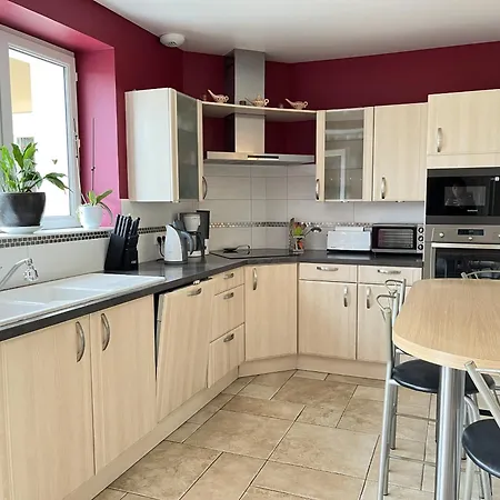 Isaac - Piscine Naturelle - Proche Boulerie Jump - 8p *