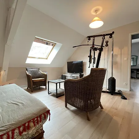 Isaac - Piscine Naturelle - Proche Boulerie Jump - 8p Hébergement de vacances *