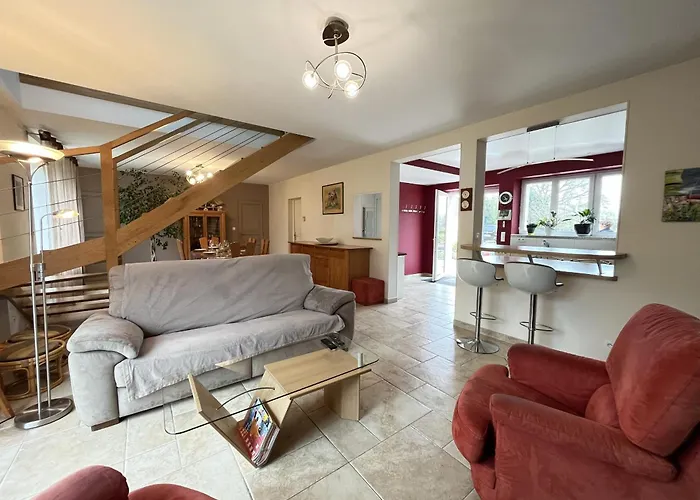 Isaac - Piscine Naturelle - Proche Boulerie Jump - 8p Ferienhaus Le Mans