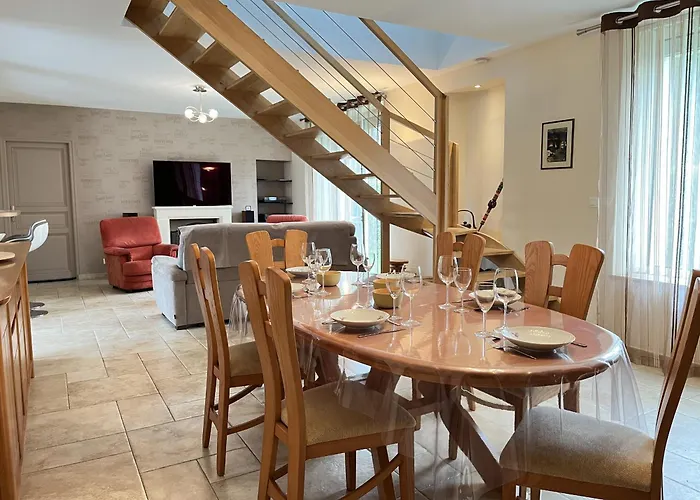 Ferienhaus Isaac - Piscine Naturelle - Proche Boulerie Jump - 8p Le Mans